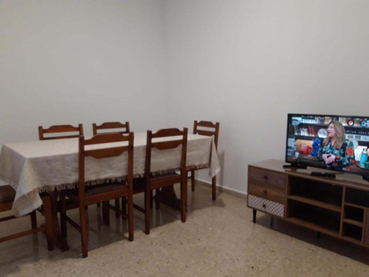 Costas Two-Bedroom Ground Floor Apartment Paphos Exterior photo